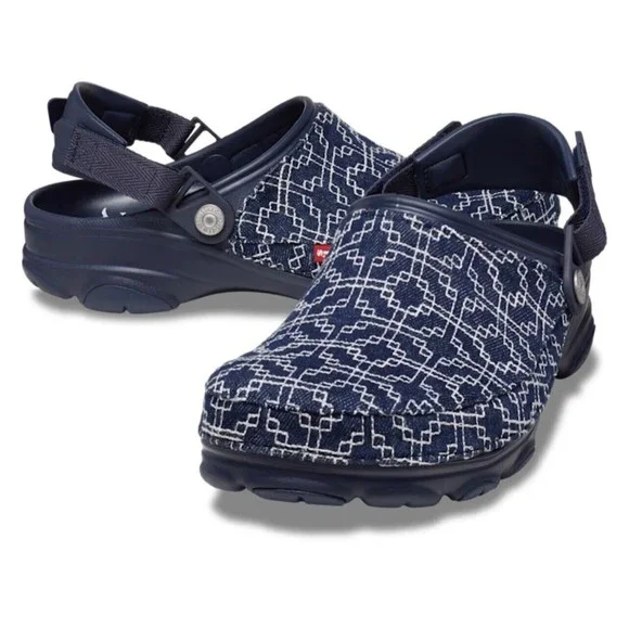 Crocs Classic All-Terrain Clog Levi\'s Sashiko Dark Wash Men’s Size 11 Levi main image 3